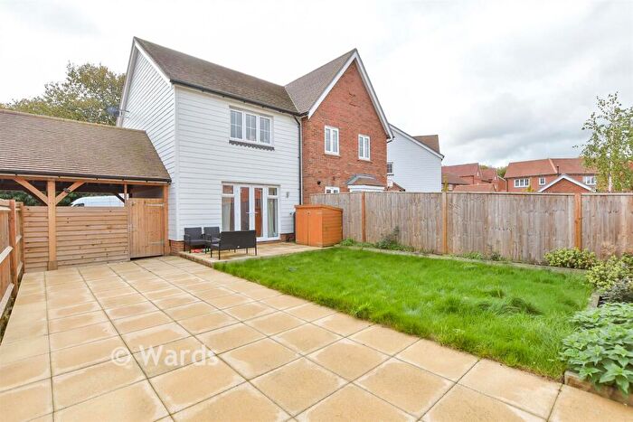 2 Bedroom Semi-Detached House For Sale In Conference Way, Maidstone, Ongar, Kent, ME16