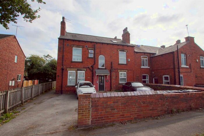 1 Bedroom Flat To Rent In Ashfield Terrace, Leeds, LS15