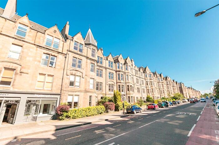 3 Bedroom Flat To Rent In Marchmont Road, Edinburgh, EH9