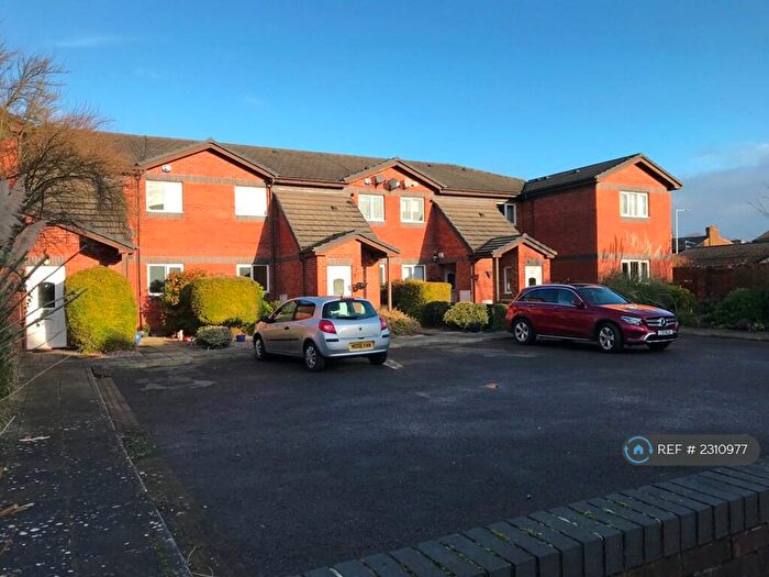 2 Bedroom Flat To Rent In Mather Court, Prenton, CH43