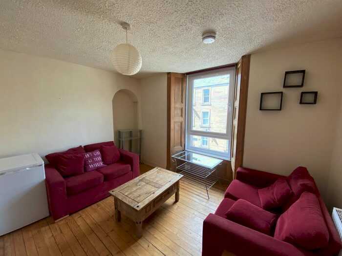 2 Bedroom Flat To Rent In Rosefield Street, Dundee, DD1