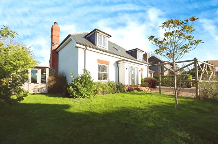 4 Bedroom Detached House For Sale In St. Peters Court, Havenstreet, Ryde, Isle Of Wight, PO33