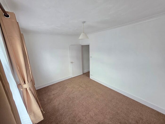 2 Bedroom Terraced House To Rent In Ilford, IG1