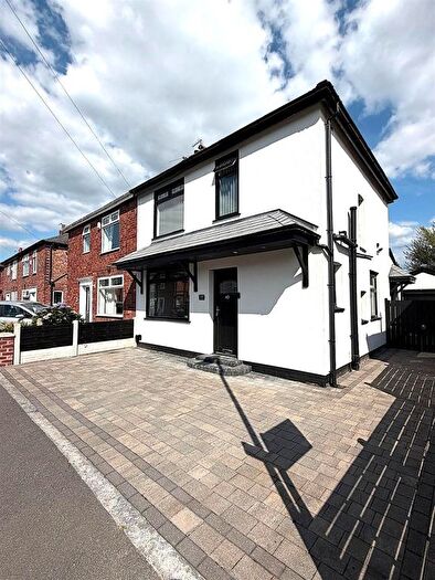 3 Bedroom Semi-Detached House For Sale In Charles Street, Leigh, WN7
