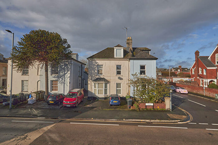 3 Bedroom Flat For Sale In Alphington Road, Exeter, EX2