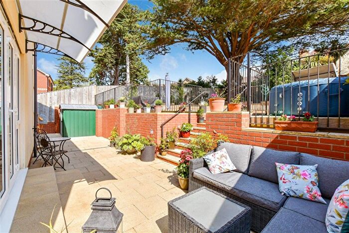 5 Bedroom Detached House For Sale In Hooke Close, Freshwater, Isle Of Wight, PO40