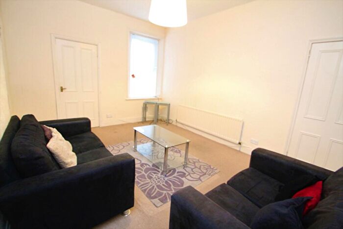 2 Bedroom Apartment To Rent In Ashleigh Grove, Jesmond, NE2