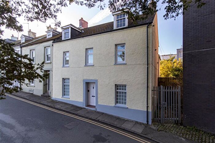 4 Bedroom End Of Terrace House For Sale In Church Street, Haverfordwest, Pembrokeshire, SA61