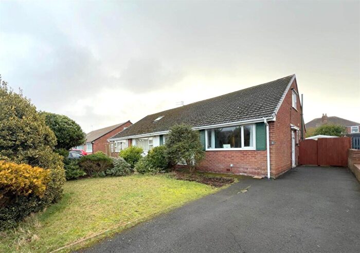 2 Bedroom Semi-Detached Bungalow For Sale In Gisburn Avenue, Lytham St. Annes, FY8