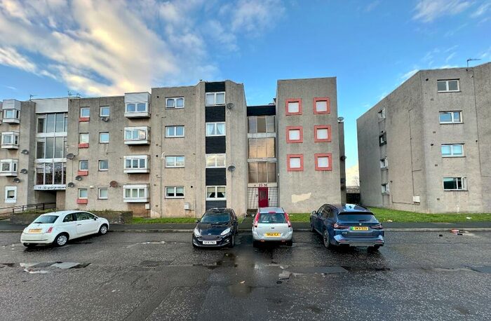 3 Bedroom Flat To Rent In George Square, Ayr, South Ayrshire, KA8