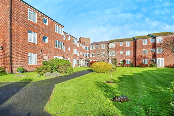 1 Bedroom Retirement Property For Sale In Mount Pleasant Road, Poole, BH15