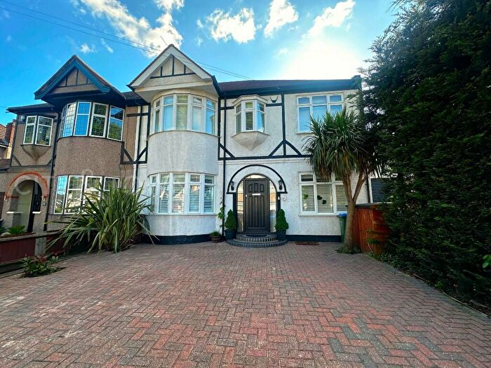 5 Bedroom Semi-Detached House To Rent In Penhill Road, Bexley, Greater London, DA5