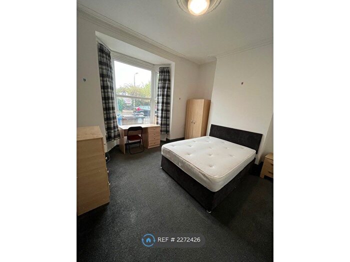 3 Bedroom Terraced House To Rent In Lambert Street, Hull, HU5