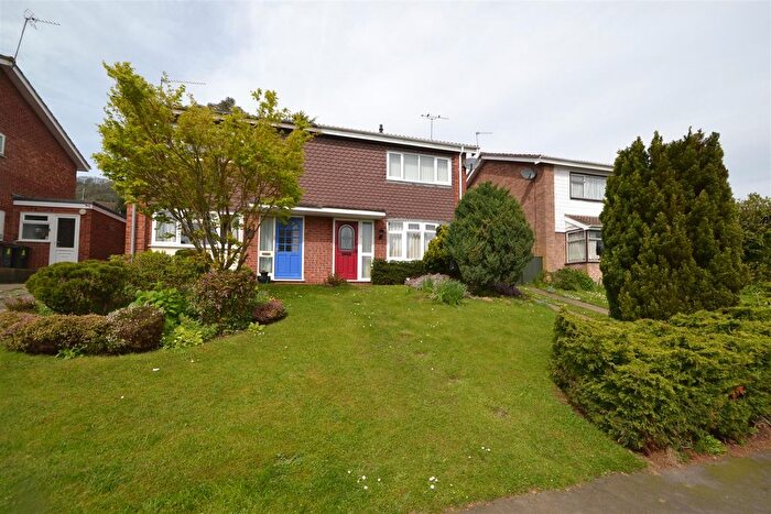 3 Bedroom Semi-Detached House For Sale In Fruitlands, Malvern, WR14