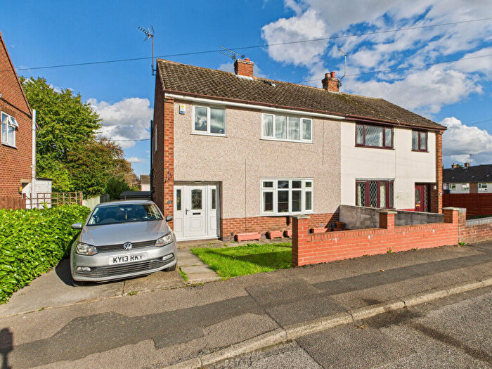 3 Bedroom Semi-Detached House For Sale In Rye Crescent, Danesmoor, S45