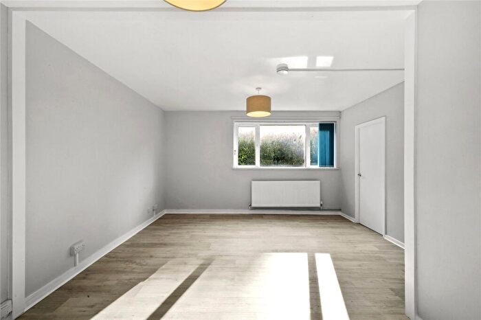 Flat To Rent In Newcourt Street, St John's Wood, NW8