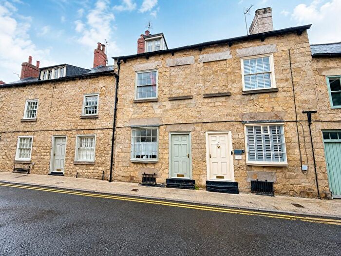 2 Bedroom Terraced House For Sale In Cheapside, Knaresborough, North Yorkshire, HG5