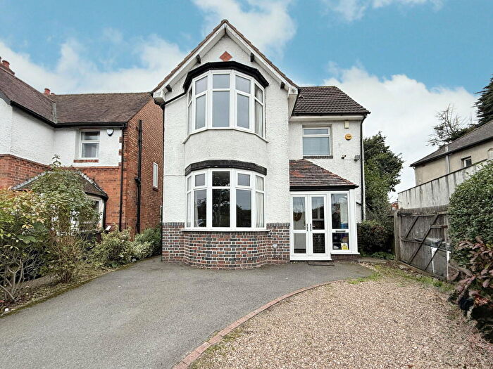 3 Bedroom Detached House For Sale In Streetsbrook Road, Shirley, B90