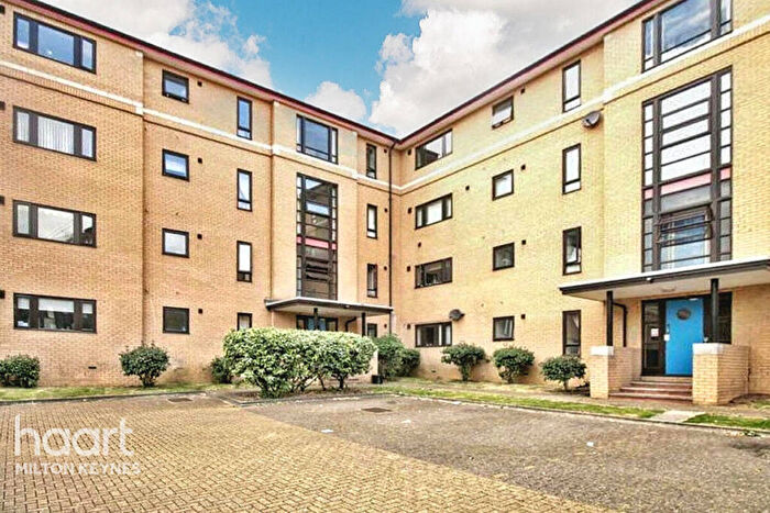 2 Bedroom Apartment For Sale In Albion Place, Milton Keynes, MK9