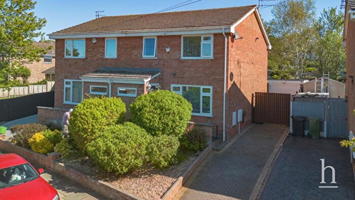 3 Bedroom Semi-Detached House For Sale In Wethersfield Road, Prenton, CH43
