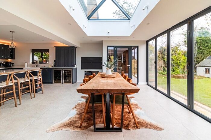 4 Bedroom Detached House To Rent In Watermill Lane, Hertford, SG14