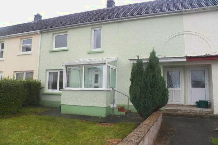 3 Bedroom Property To Rent In Glen-Afon View, Haverfordwest, SA61