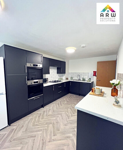 6 Bedroom Terraced House To Rent In Ashfield, Liverpool, Merseyside, L15