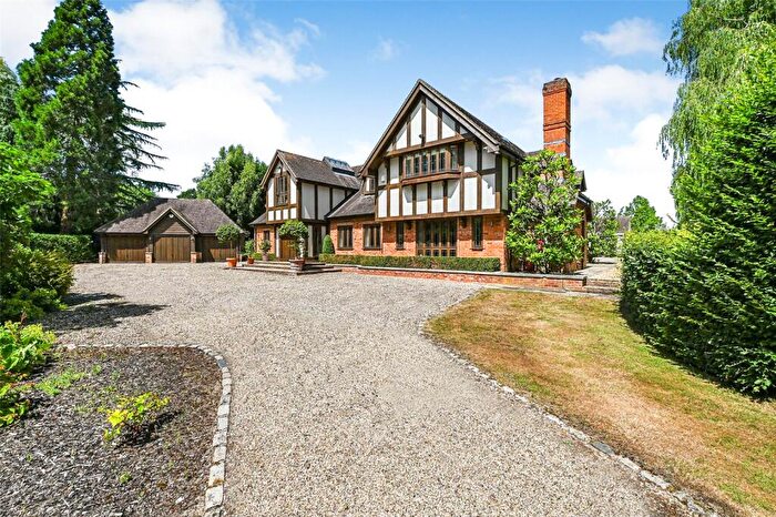 5 Bedroom Detached House For Sale In Wellpond Green, Standon, Ware, Hertfordshire, SG11