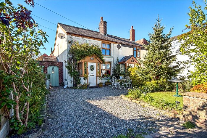 3 Bedroom Terraced House For Sale In Medlock Road, Woodhouses, Failsworth, Manchester, M35
