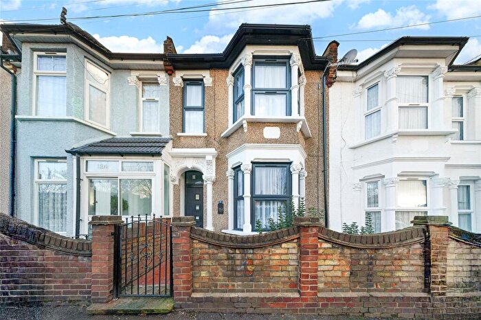 3 Bedroom Terraced House For Sale In Higham Hill Road, Walthamstow, London, E17