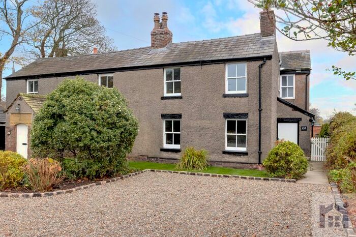 3 Bedroom Semi-Detached House To Rent In South Road, Bretherton, PR26