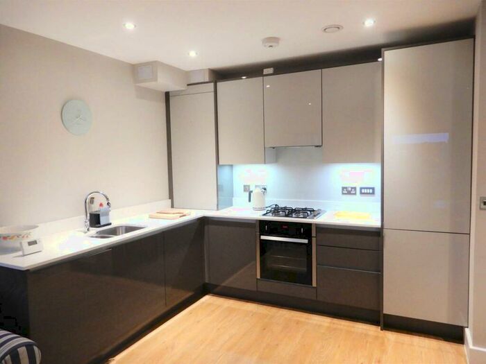 1 Bedroom Apartment To Rent In Stour Street, Canterbury, CT1