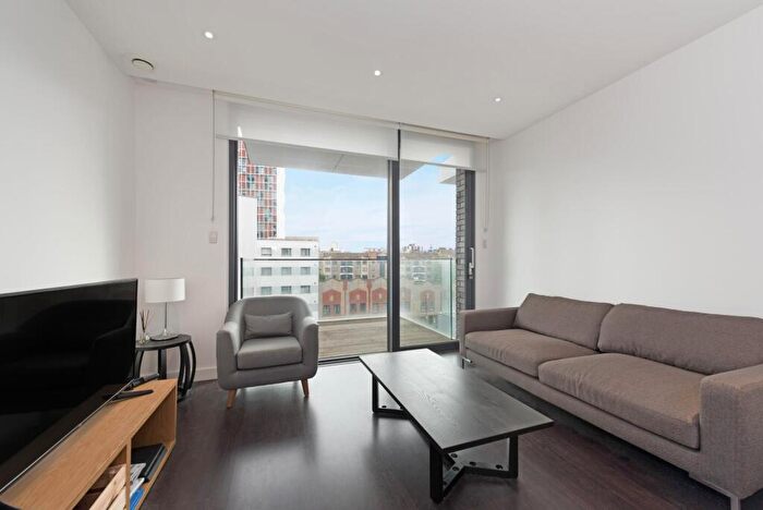 2 Bedroom Apartment To Rent In Meranti House, Goodmans Fields, Aldgate, E1