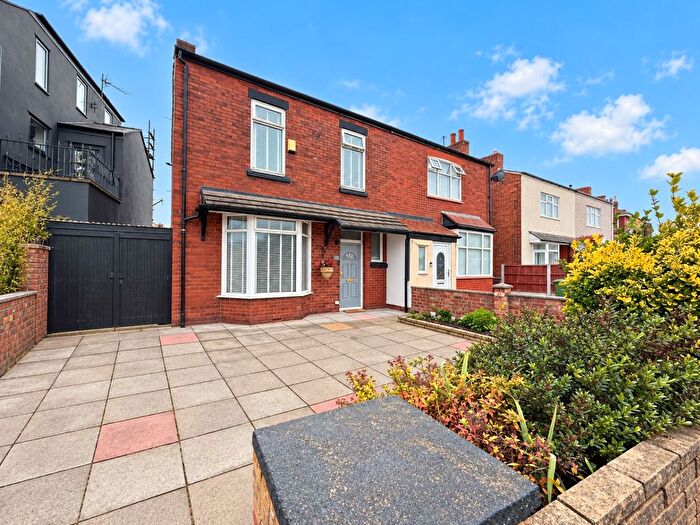 3 Bedroom Semi Detached House For Sale In Kew Road, Southport, PR8