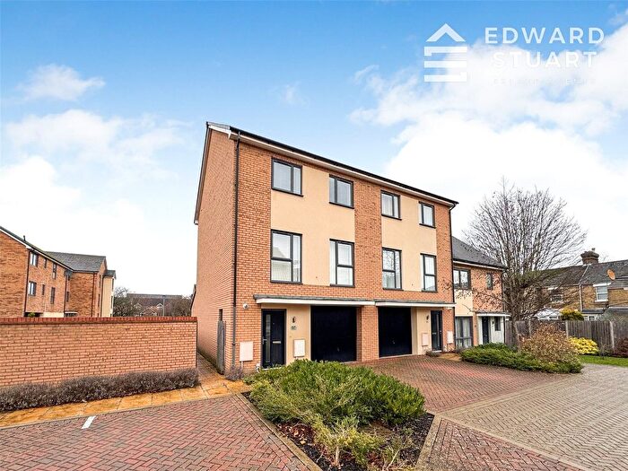 4 Bedroom Detached House For Sale In St. Johns Close, Peterborough, Cambridgeshire, PE3