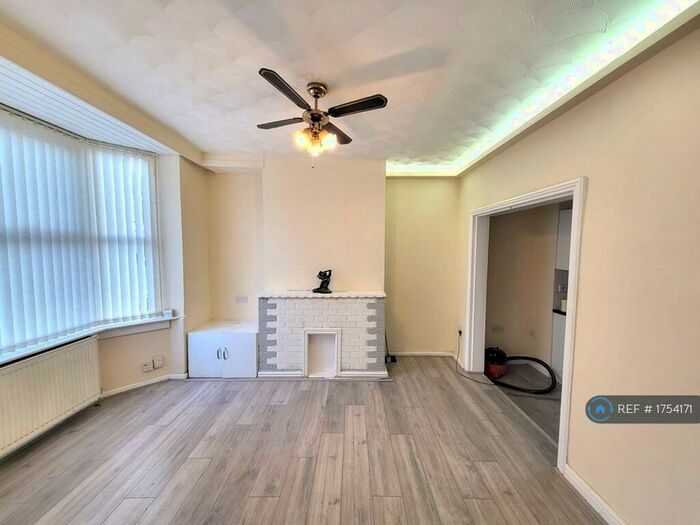 3 Bedroom Terraced House To Rent In Cowper Street, Bootle, L20