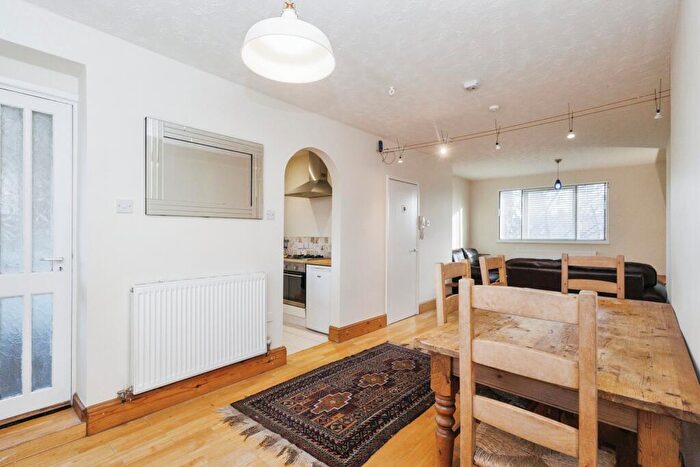 2 Bedroom Flat For Sale In Rosalind Court, Asgard Drive, Salford, Greater Manchester, M5