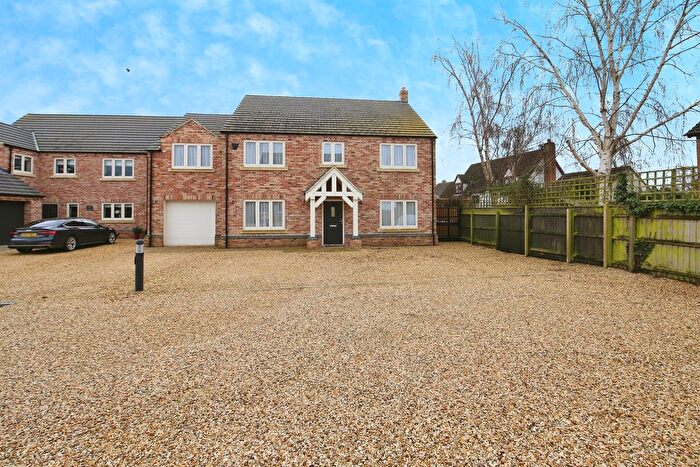 4 Bedroom Detached House For Sale In Crews Close, Guyhirn, Wisbech, PE13