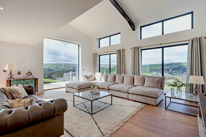 4 Bedroom Detached House For Sale In Black Moor Road, Haworth, BD22
