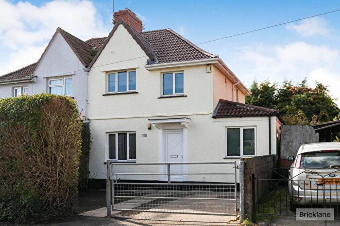 3 Bedroom House To Rent In Cranmore Crescent, Southmead, Bristol, BS10