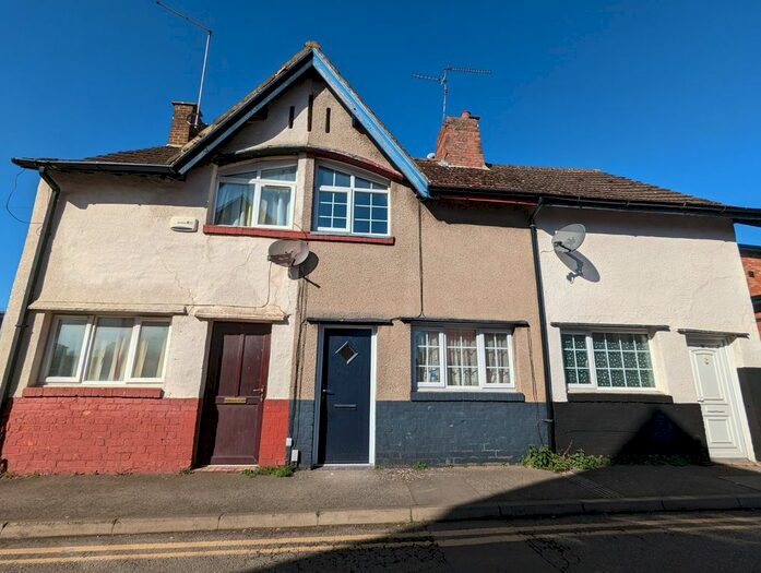 1 Bedroom Terraced House To Rent In St Andrews Street, Kettering, NN16