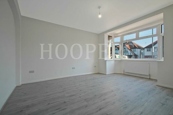 1 Bedroom Flat To Rent In Tanfield Avenue, London, NW2