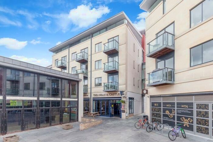 1 Bedroom Apartment To Rent In New Road Oxford, OX1