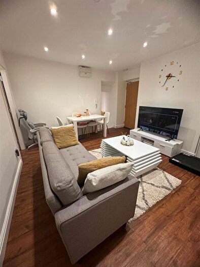 1 Bedroom Flat To Rent In Bridge Street, Walsall, Walsall, WS1