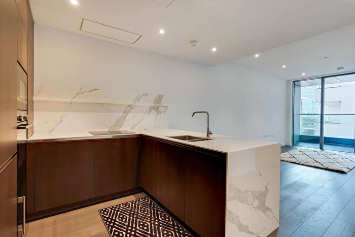 1 Bedroom Flat To Rent In Park Drive, Tower Hamlets, London, E14