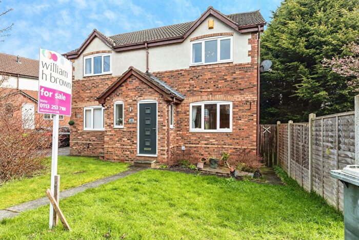 2 Bedroom Semi Detached House For Sale In Kingsmill Close, Morley, Leeds, LS27