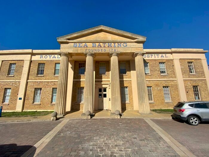 2 Bedroom Flat To Rent In Flat, Alexandra Court, Canterbury Road, Margate, CT9