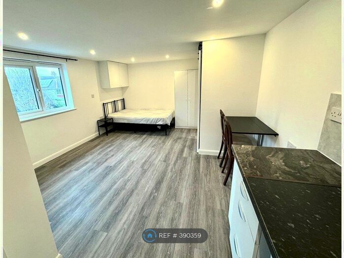 1 Bedroom Flat To Rent In Hodford Road, London, NW11