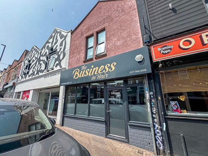 Terraced House To Rent In North Street, Bedminster, Bristol, BS3