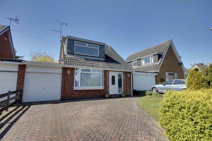 3 Bedroom Detached Bungalow For Sale In Castle Rise, South Cave, HU15